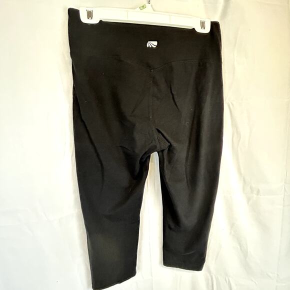 Marika Size Large Capri leggings sports joggers black women's stretch - Picture 2 of 5